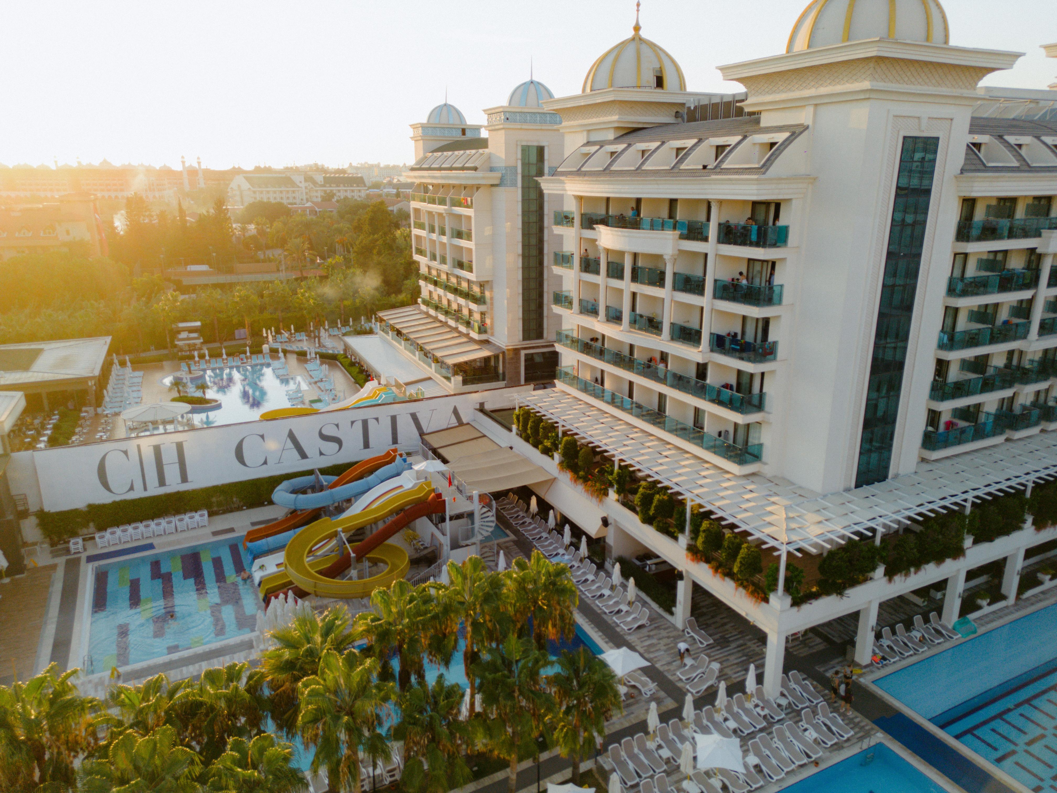 Castival Hotel Side Luaran gambar